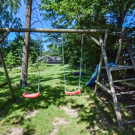 펜션 Svalevaenget X *